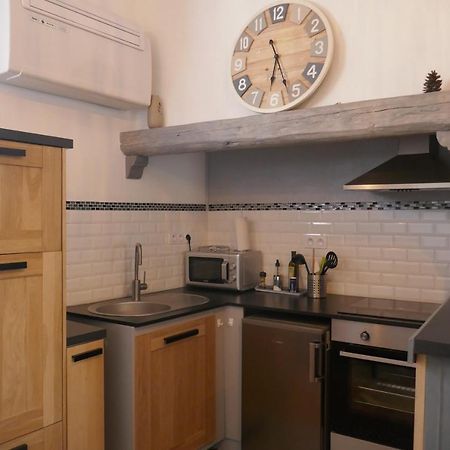 Appartement A 50 M De La Place Aux Herbes Uzès Eksteriør bilde